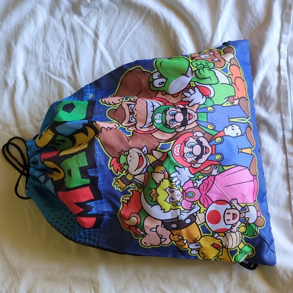 Super Mario Bros drawstring backpack - Picture 3 of 6